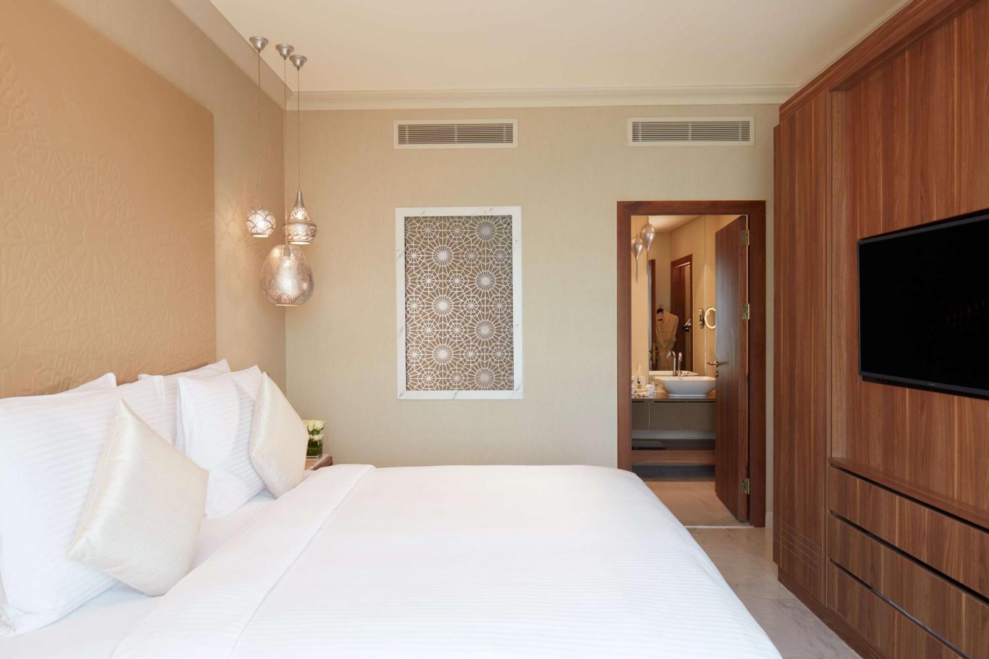 فندق شذا مكة المظهر الخارجي الصورة A bedroom at the hotel